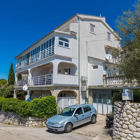Azalea Apartament *